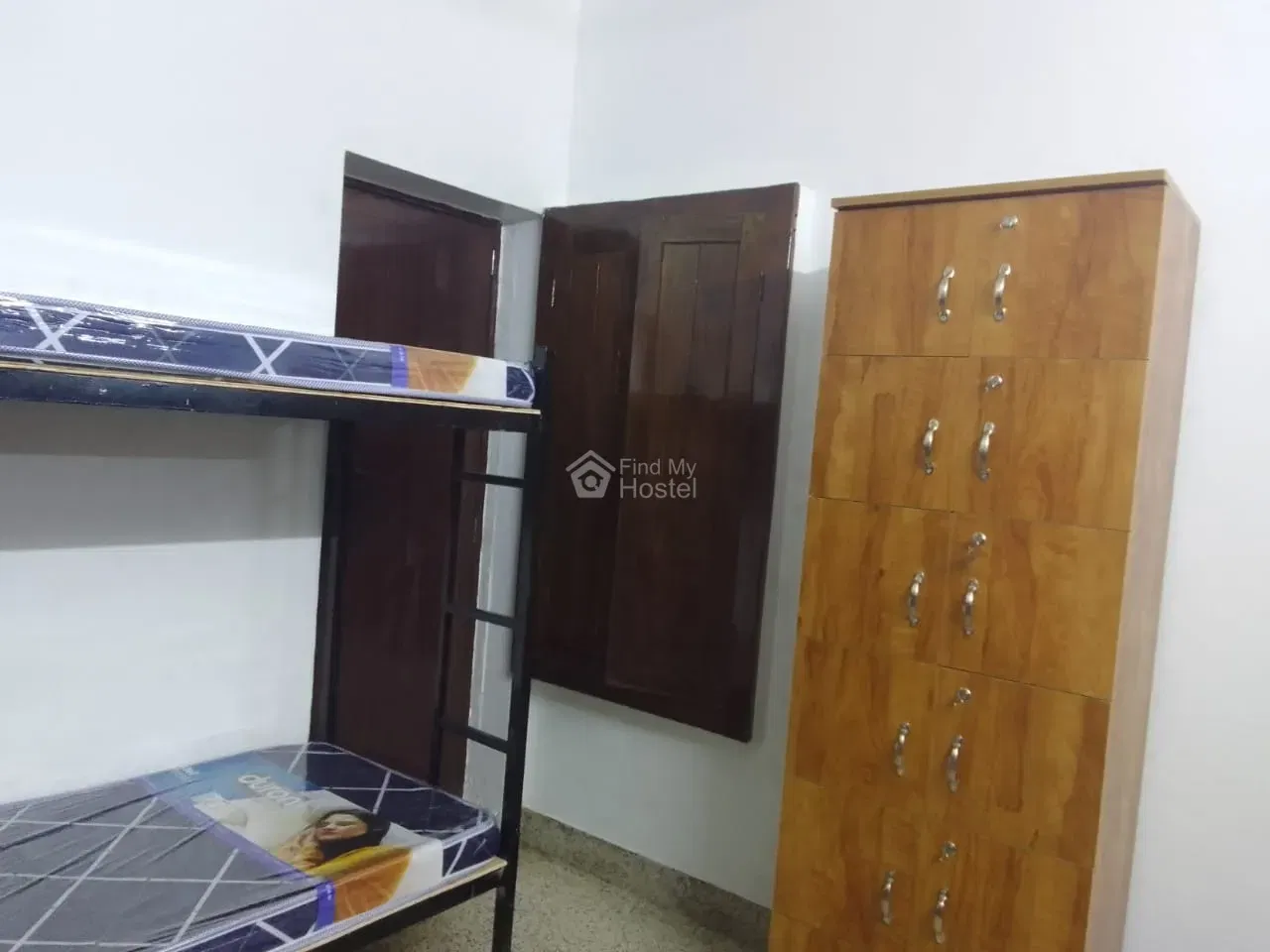St. Mary's Ladies Hostel in MG-Road, Ernakulam — photo 6