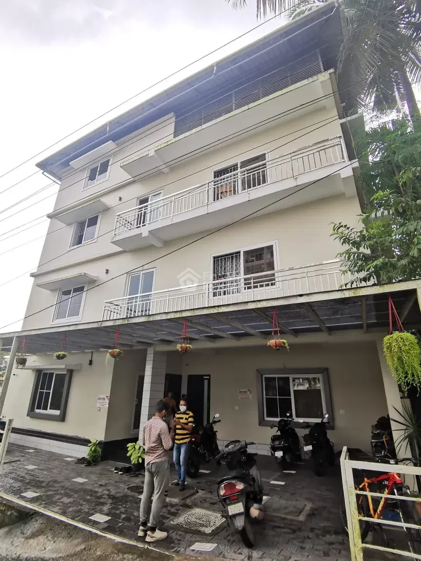 MAGIC HOMES GENTS HOSTEL in Kakkanad, Ernakulam — main photo