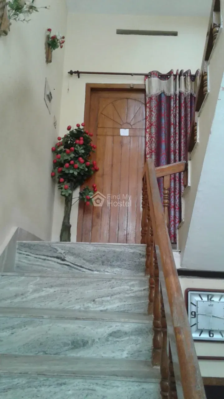 Suraksha Home stay - 1 in Pattom, Thiruvananthapuram — photo 2
