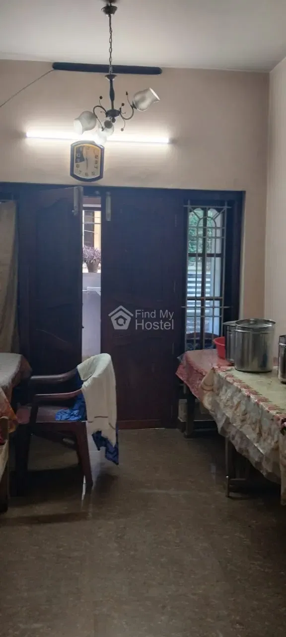 Anugraha Ladies Hostel 1 in Kumarapuram, Thiruvananthapuram — photo 7