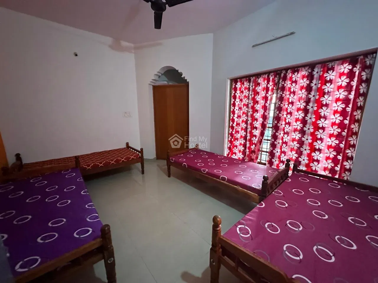 MITHRAM LADIES HOSTEL in Palarivattom, Ernakulam — photo 6