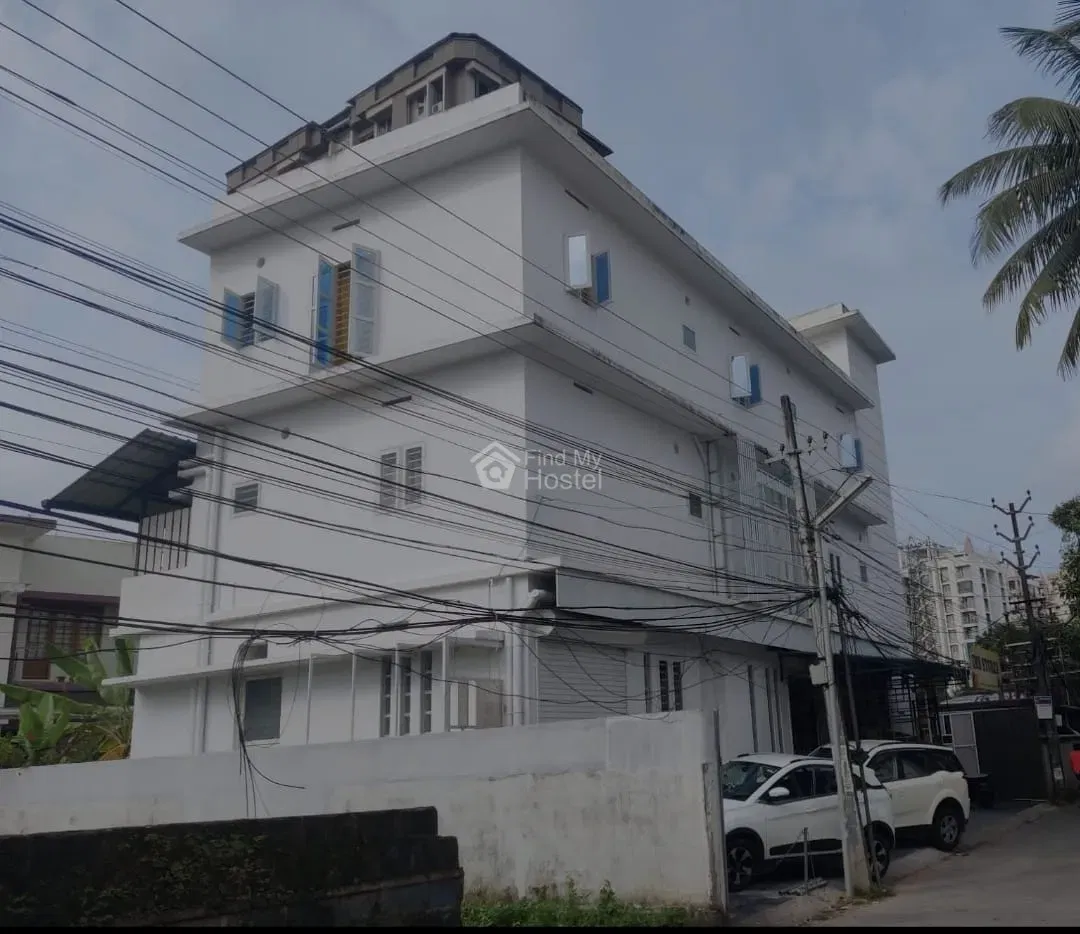 Sylph Ladies Hostel in Kadavanthra, Ernakulam — main photo
