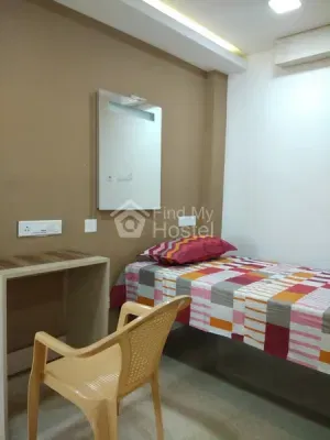 Shri Saai Accommodation - Mens Hostel in Gandhipuram, Coimbatore — photo 4