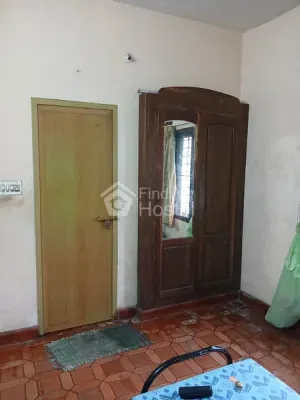 Stadium Hostel in Kaloor, Ernakulam — photo 4