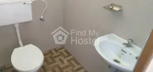 SNS LADIES HOSTEL 2 in MG-Road, Ernakulam — photo 3