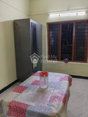 Cochin Hostel for Gents in Nettoor, Ernakulam — photo 3