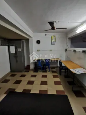 ST. JUDE WOMENS HOSTEL in Thevara, Ernakulam — photo 2