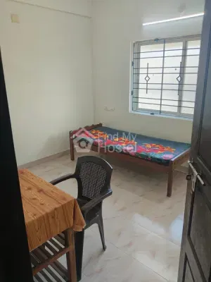 Mizpha Hostel in Kaloor, Ernakulam — photo 4