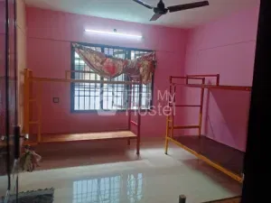 DREAMS GENTS HOSTEL in Thevara, Ernakulam — photo 2