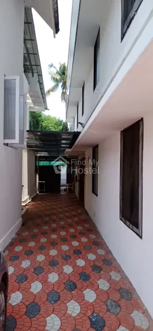 Aamber Ladies hostel 1 in Vazhakkala, Ernakulam — photo 2