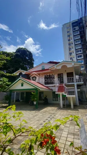 ROYAL LADIES HOSTEL