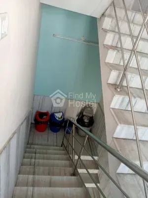 Lissy ladies hostel 1 in MG-Road, Ernakulam — photo 4