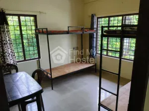 Ummi's Girls Hostel 1 in Aluva, Aluva — photo 4