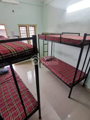 MY HOME GENTS HOSTEL in MG-Road, Ernakulam — photo 4