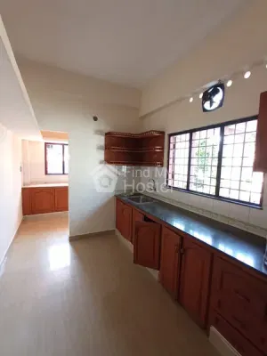 Flowers Gents Hostels in Thammanam, Ernakulam — photo 3