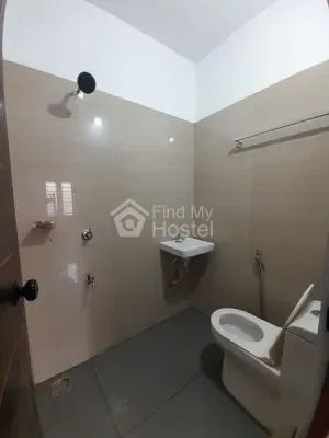 Lilly Homes in Ayyappankavu, Ernakulam — photo 4