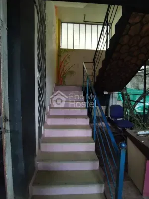 TRINITY GENTS HOSTEL in Vazhakkala, Ernakulam — photo 3