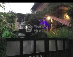 St. Mary's Ladies Hostel in MG-Road, Ernakulam — photo 2