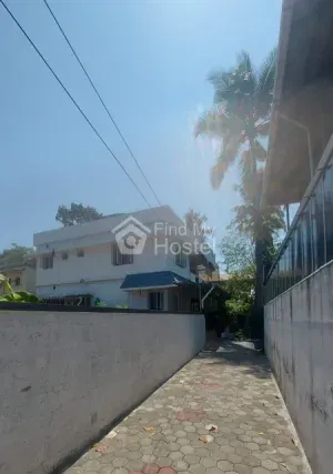 st antonys gents hostel in Thevara, Ernakulam — photo 2