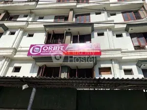 Premium Orbit Gents Hostel in Kadavanthra, Ernakulam — photo 2