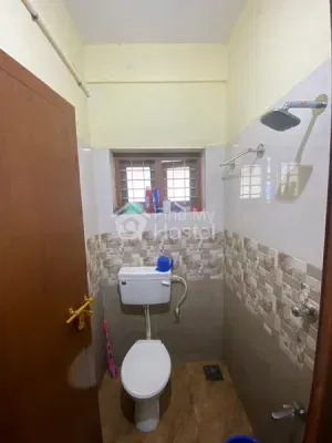 Thrissur Municipal Corporation She-lodge in Ayyanthole, Thrissur — photo 2