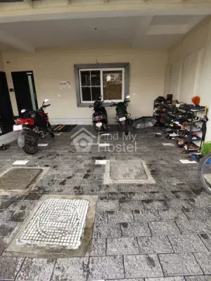 MAGIC HOMES GENTS HOSTEL in Kakkanad, Ernakulam — photo 3