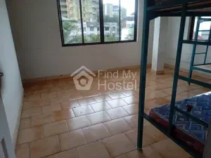 Orange Gents Hostel in Kacheripady, Ernakulam — photo 4
