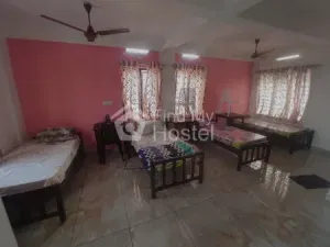 My home ladies hostel in Aluva, Aluva — photo 4