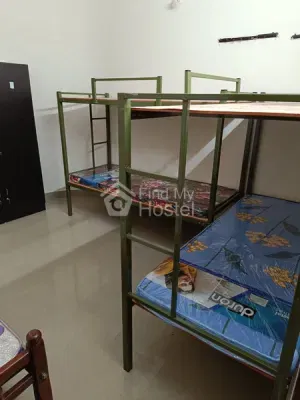 Win square Ladies hostel - 2 in Vazhakkala, Ernakulam — photo 4